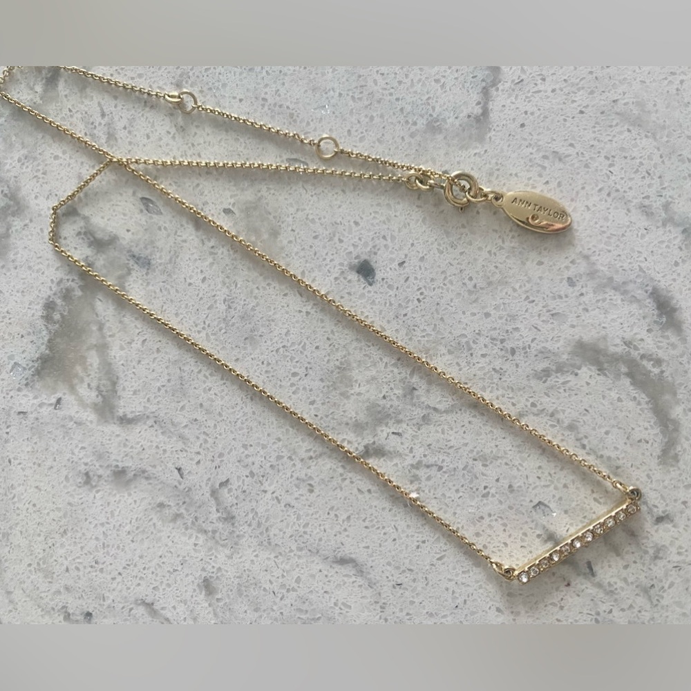 Ann Taylor necklace